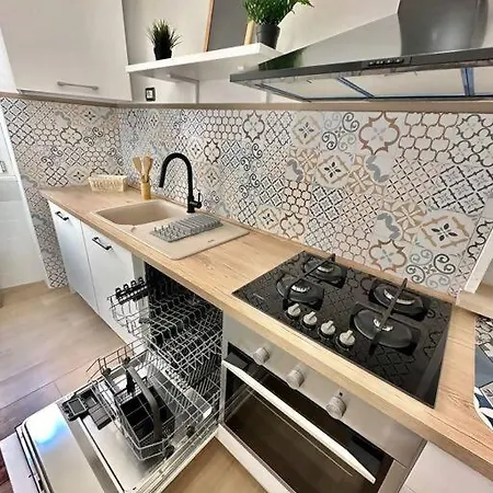 Fanciulla Danzio אנזיו