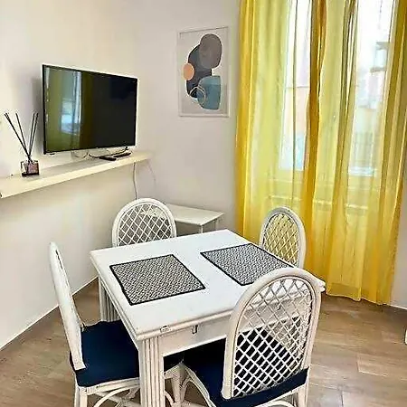 Fanciulla D'anzio *